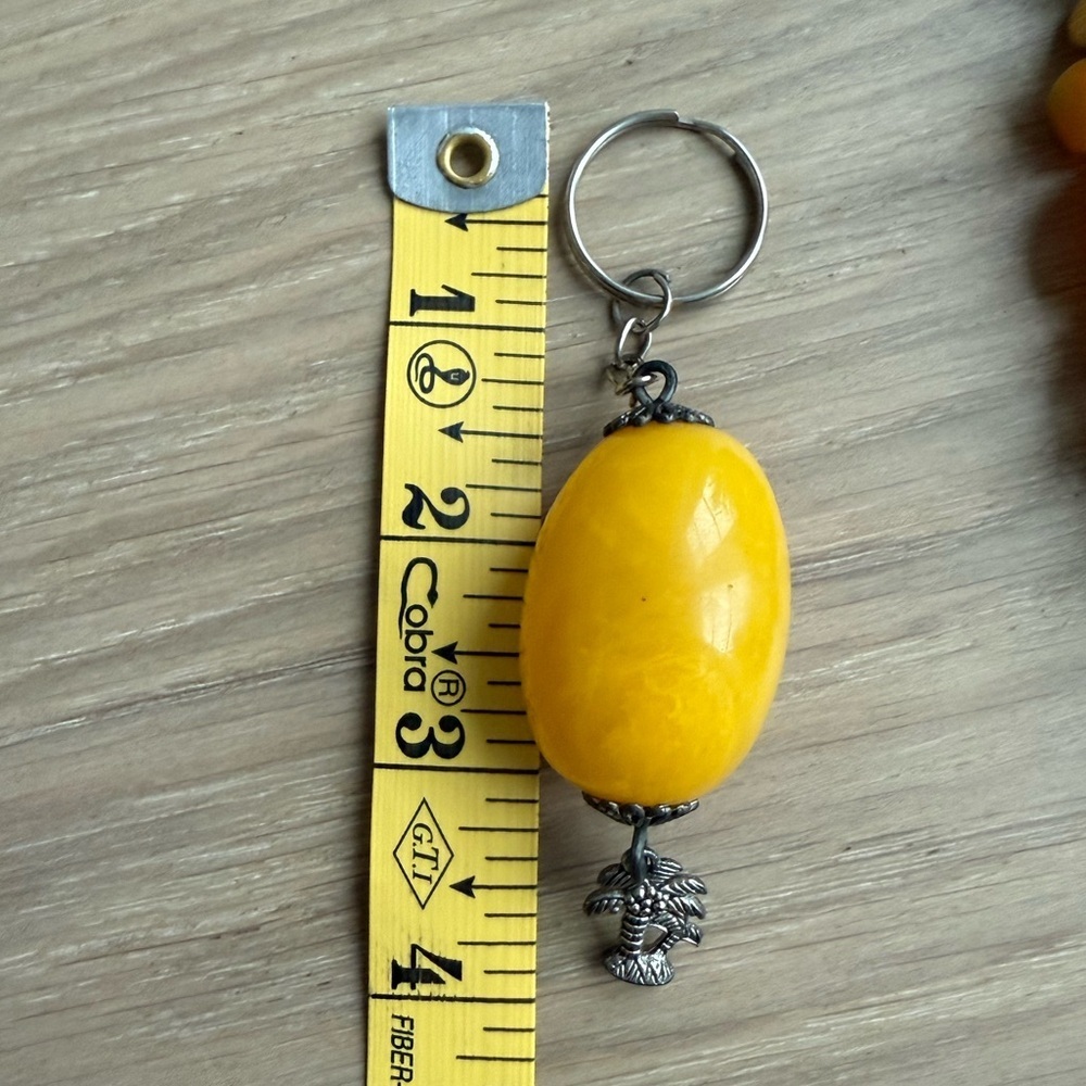 Vintage Yellow Beaded Jewelry Set with yellow stones, bracelet necklace charm - Picture 6 of 16